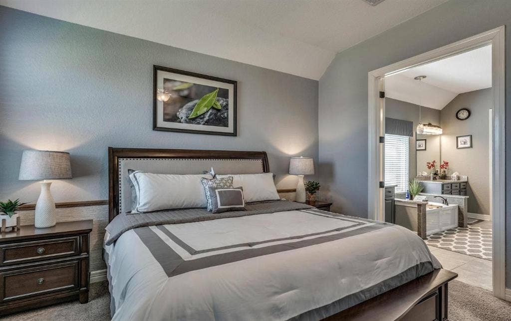 Furnished private room available.