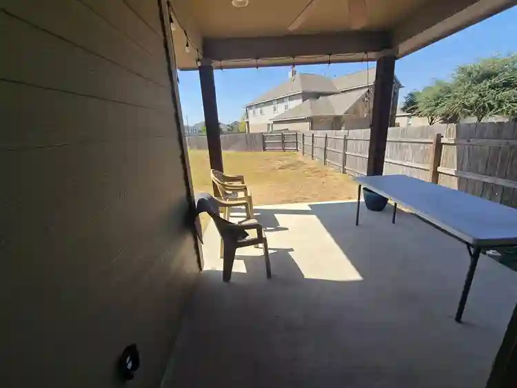 Furnished private bedroom available