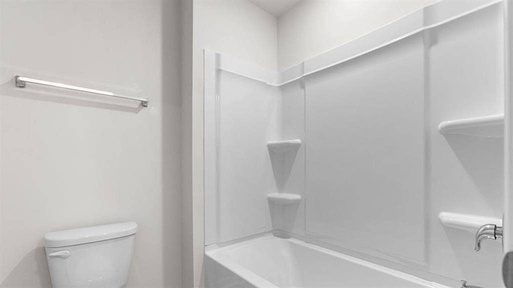 Furnished private room available