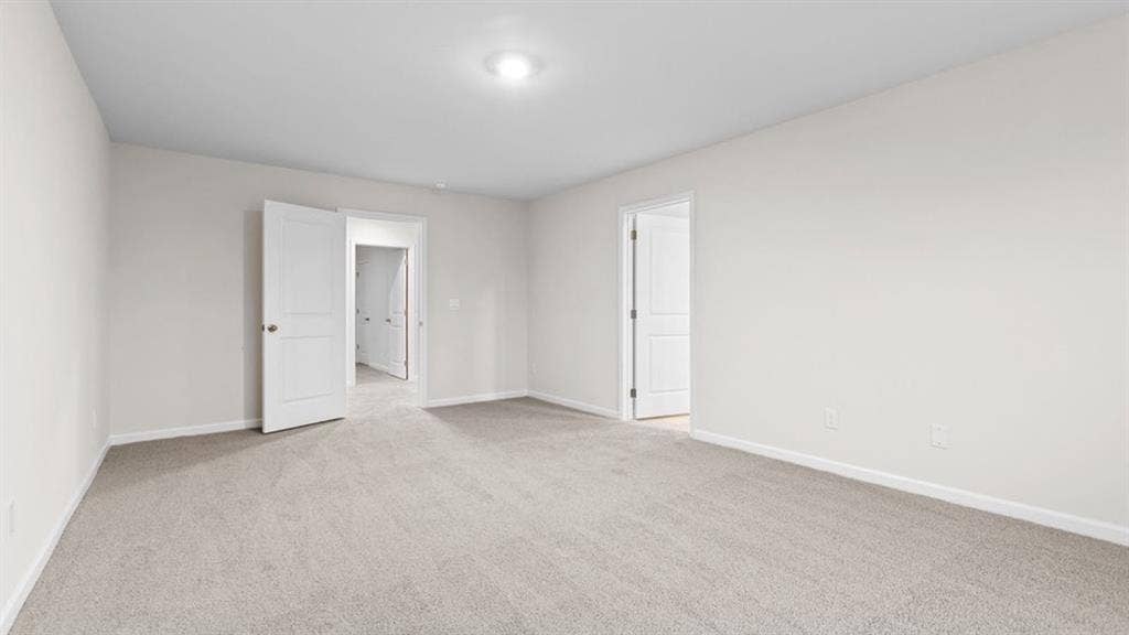 Furnished private room available