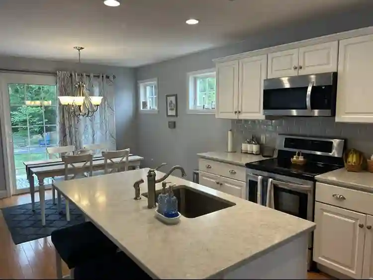 Wells Maine bedroom rental.