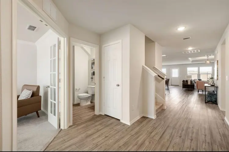 Furnished private room available