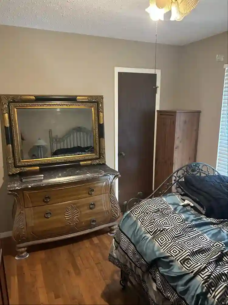 Fully furnished room