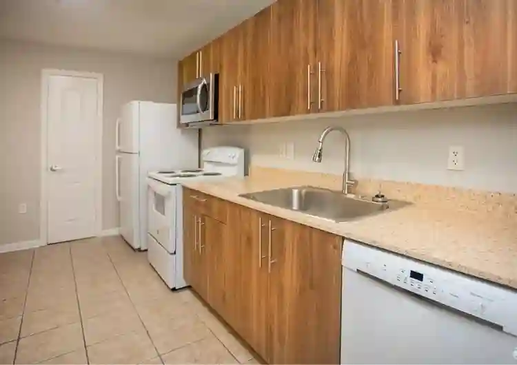 One bed/one bath available in 3/3