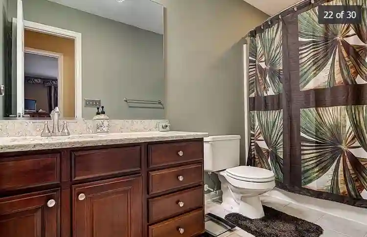 Furnished private room available