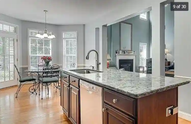 Furnished private room available