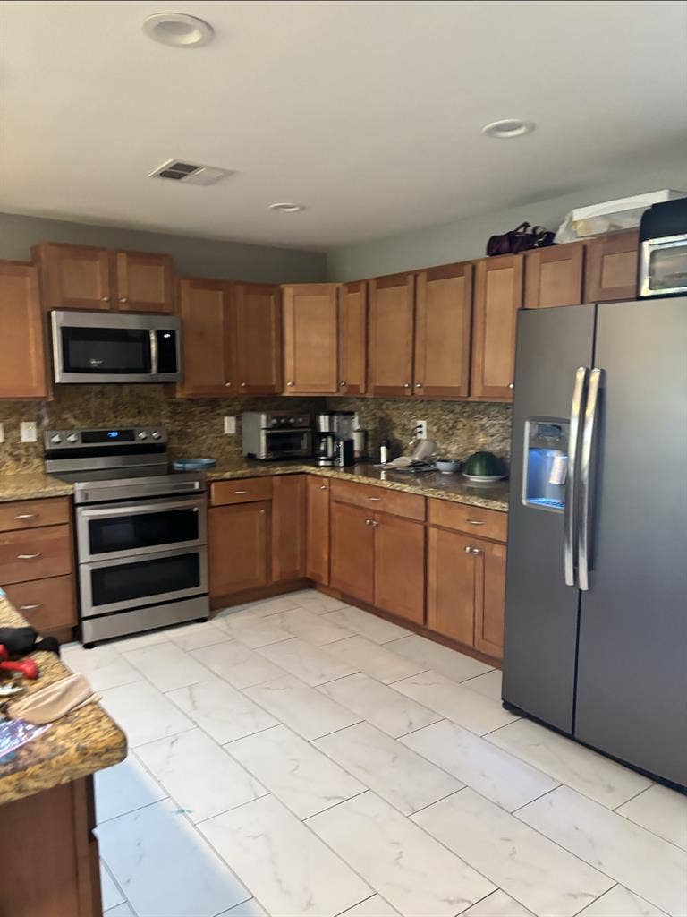 Large Master Bedroom in 55+