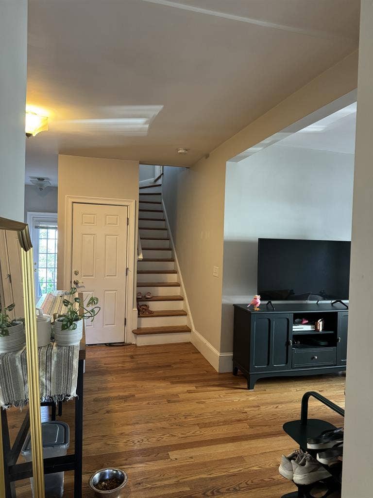 3BR/1.5BA Flexible Sept/Oct Move-In