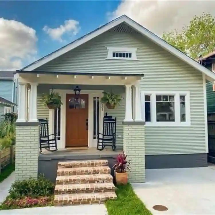 Uptown Gem!