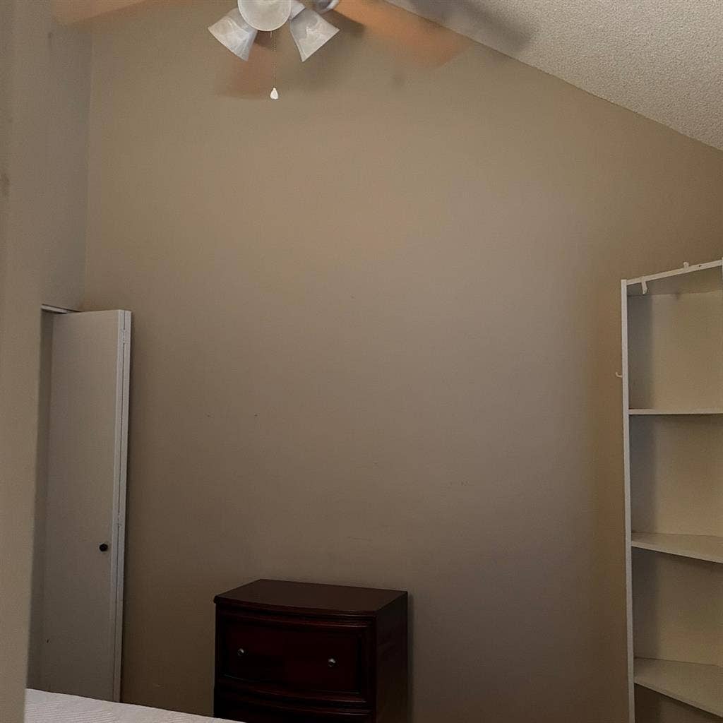 Room for rent available for one