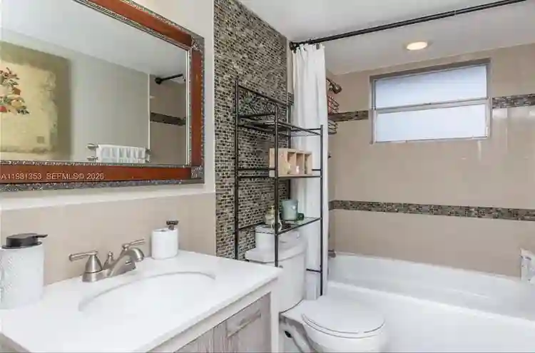 ✨ Private Room in Renovated Condo ✨