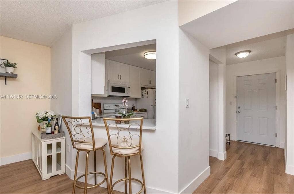 ✨ Private Room in Renovated Condo ✨