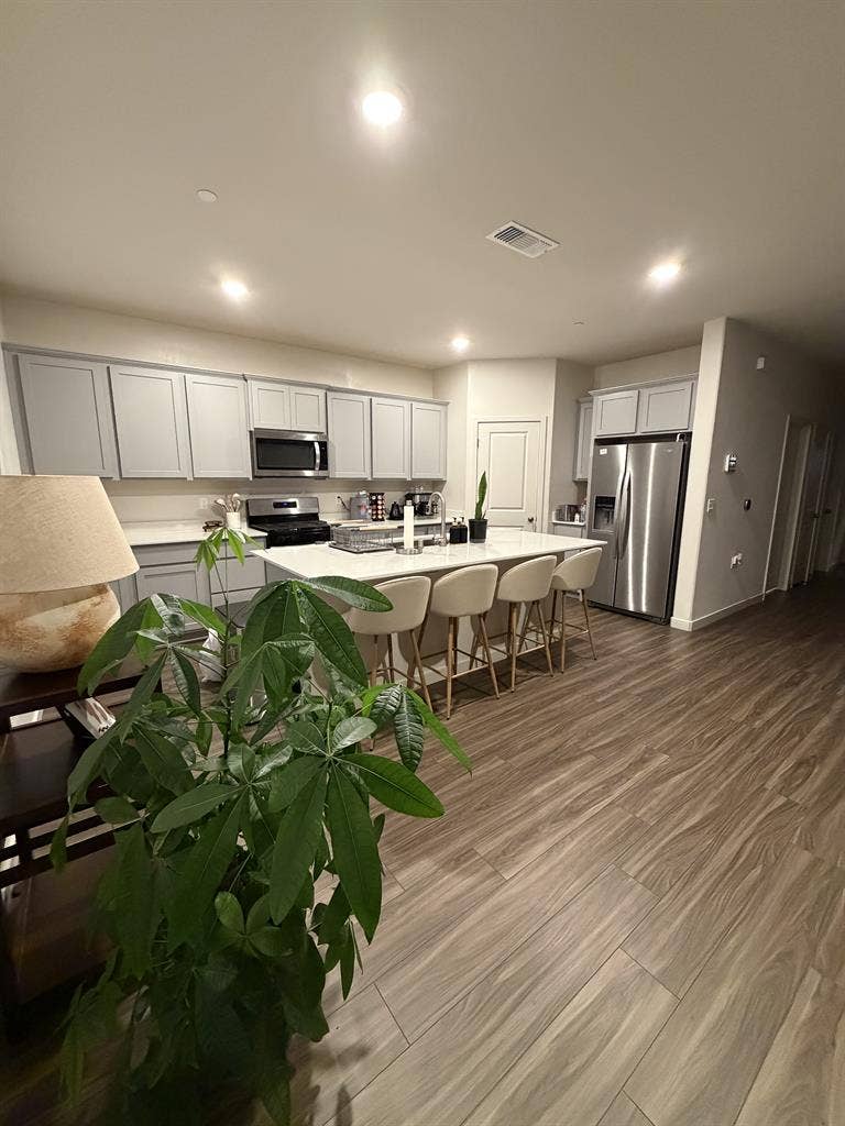 Furnished Room | Utilities Incl.