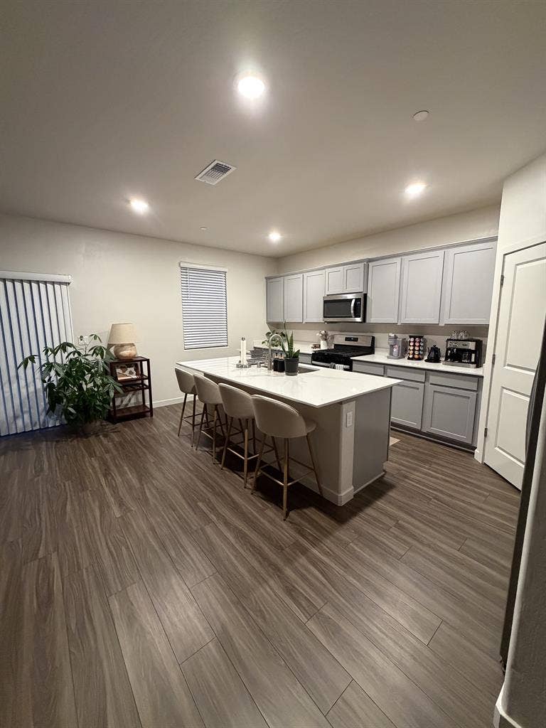 Furnished Room | Utilities Incl.