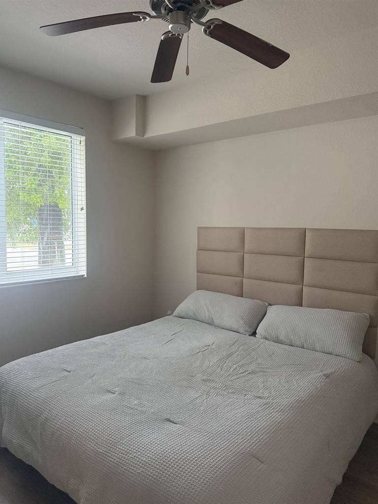 Master Room Furnished Brickel