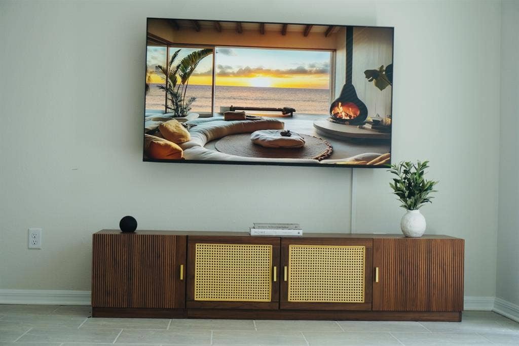 Furnished Rooms in Seffner Townhome