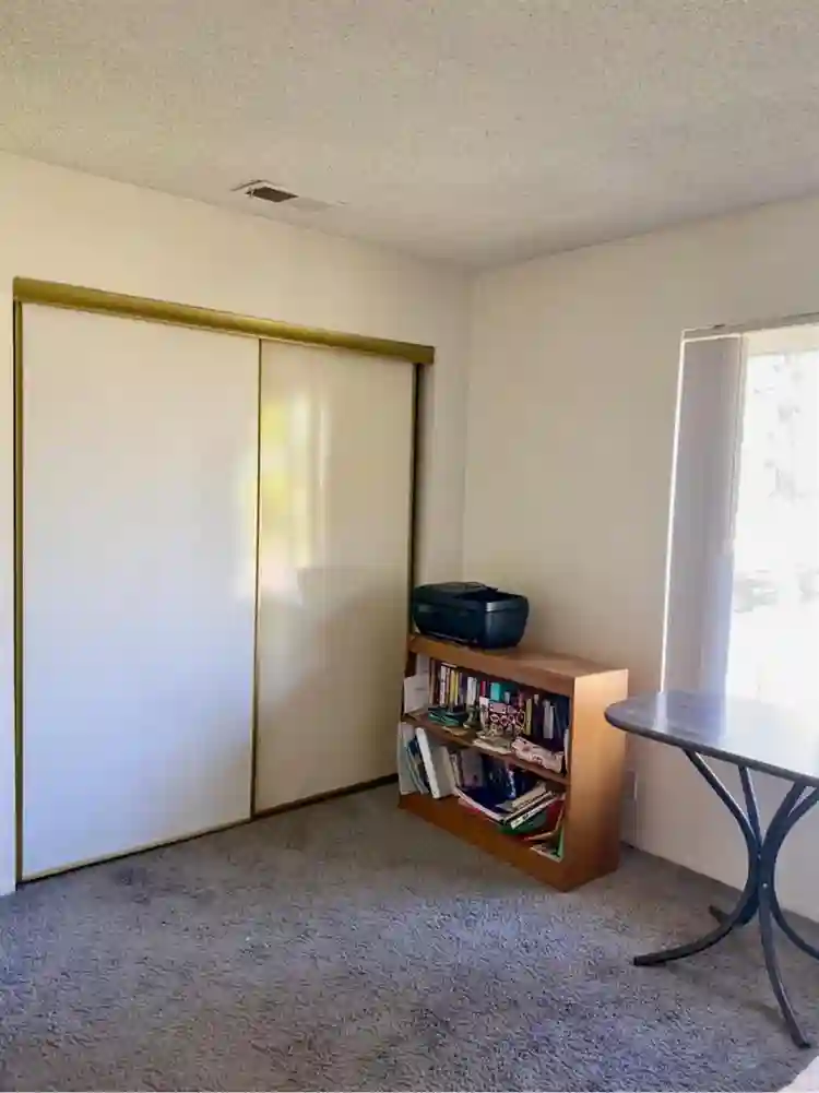 Private room and bathroom for rent
