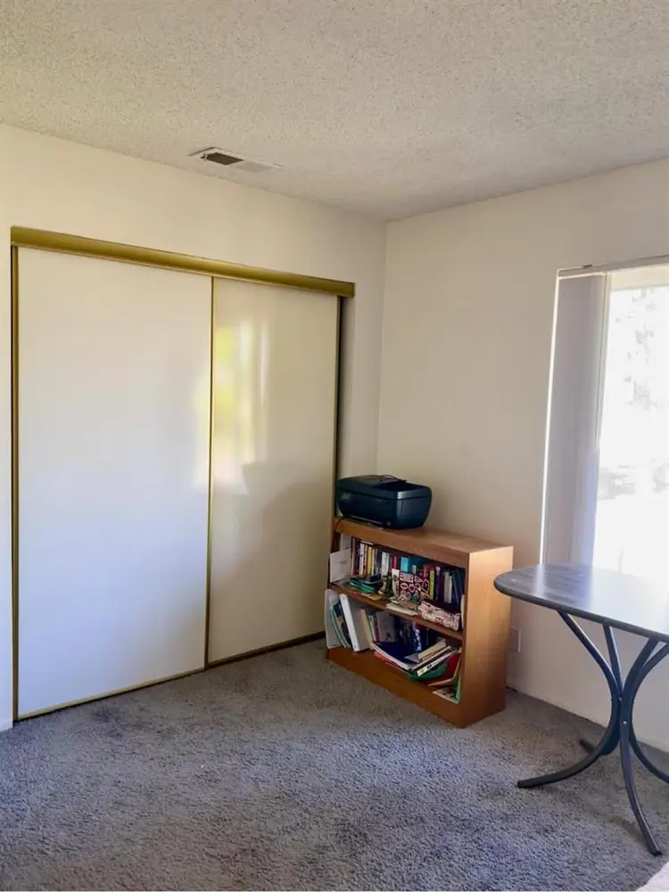 Private room and bathroom for rent