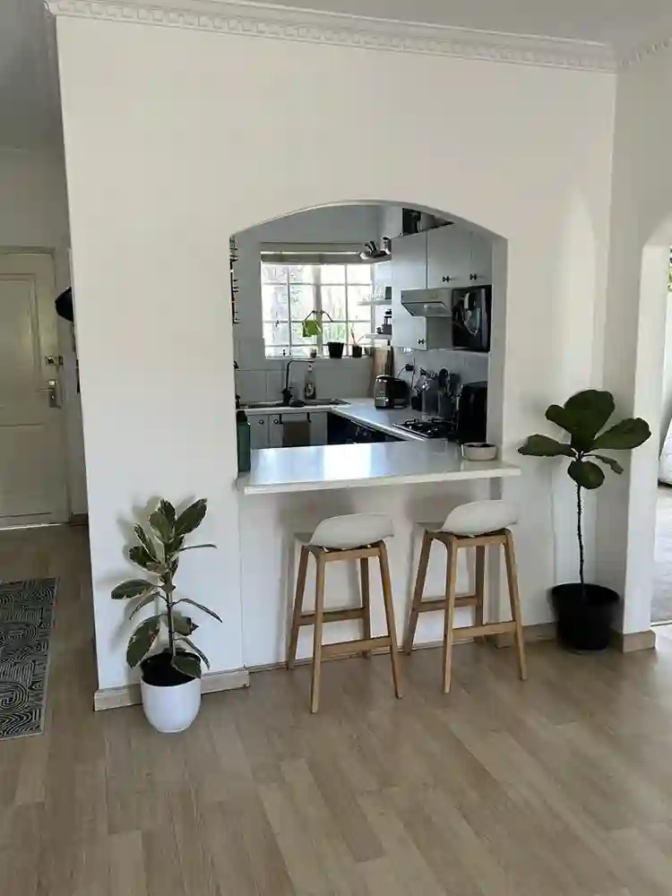 Room to rent in Illovo