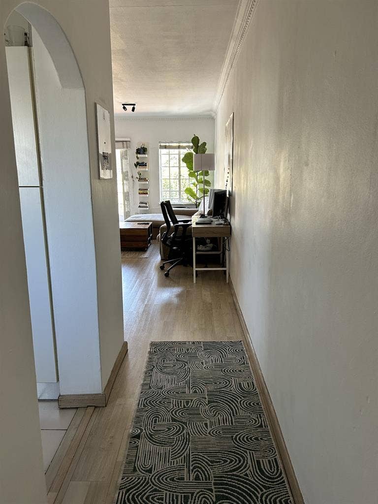 Room to rent in Illovo