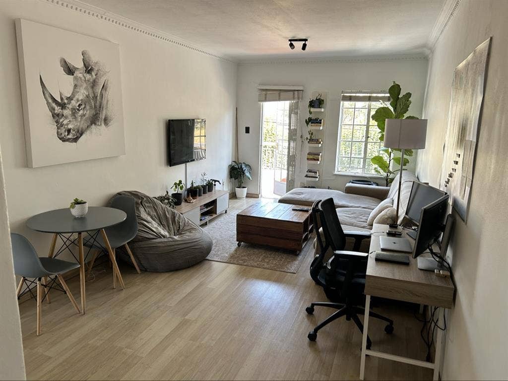 Room to rent in Illovo