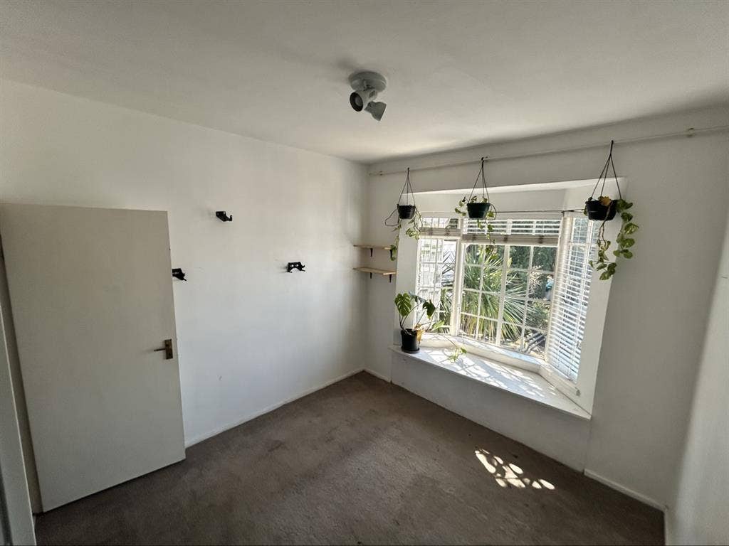 Room to rent in Illovo