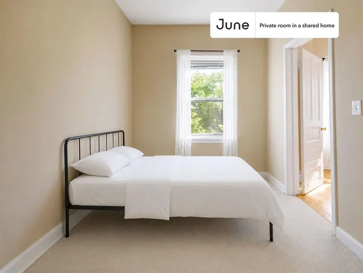 4 BR in Chicago