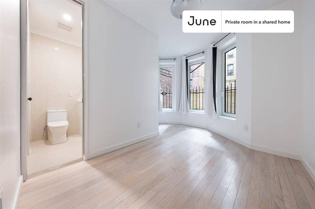 4 BR in New York City