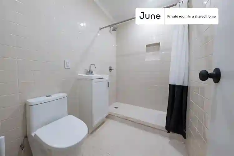 4 BR in New York City