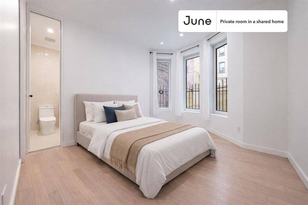 4 BR in New York City