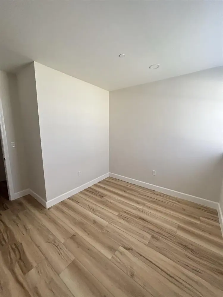 Female Roommate Needed!