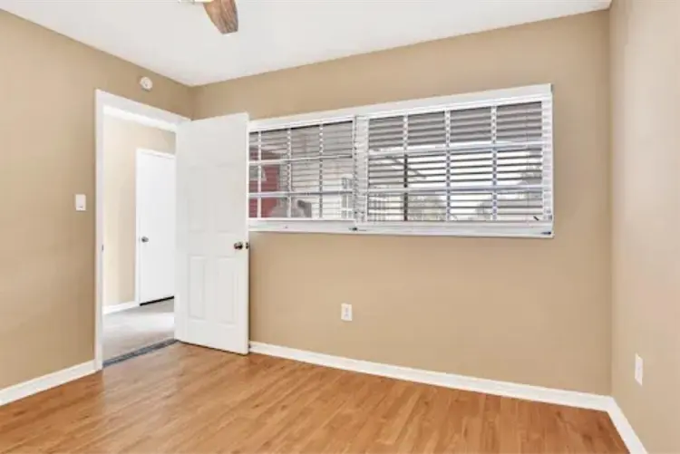 Room for Rent Including Utilities