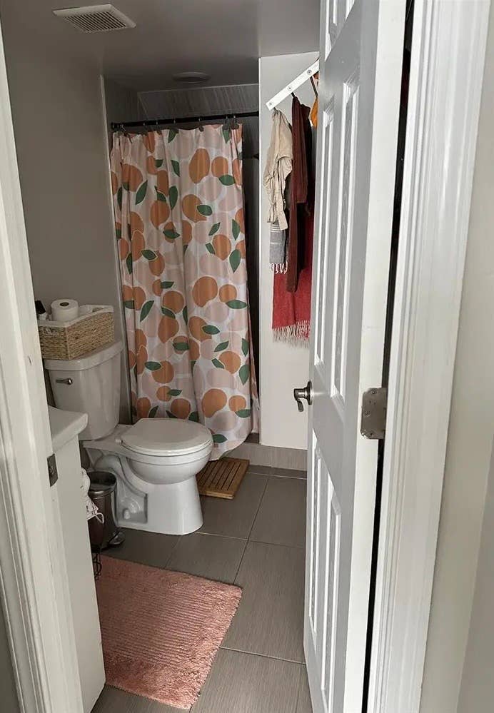 Please call me: 1 Private bedroom