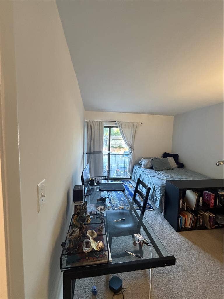 Cockeysville 2 bed 1 bath