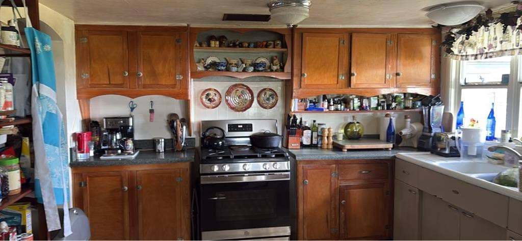 Roommate wanted-