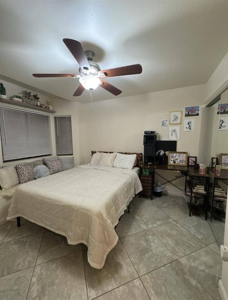 Month to month room in Tempe