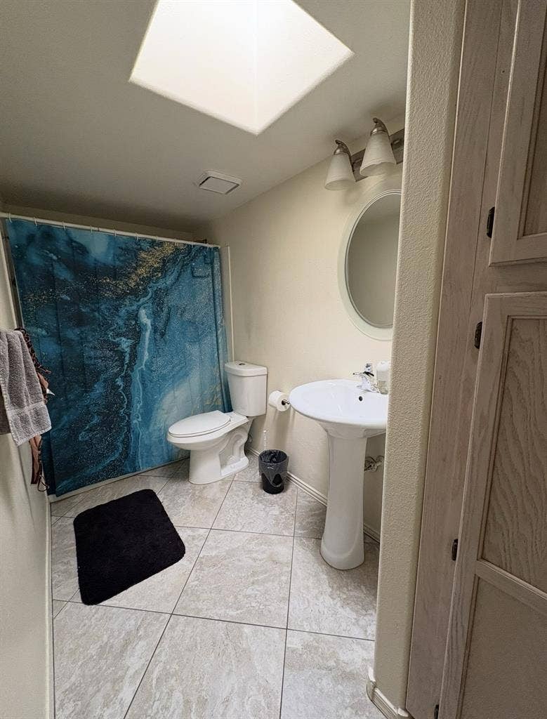 Month to month room in Tempe