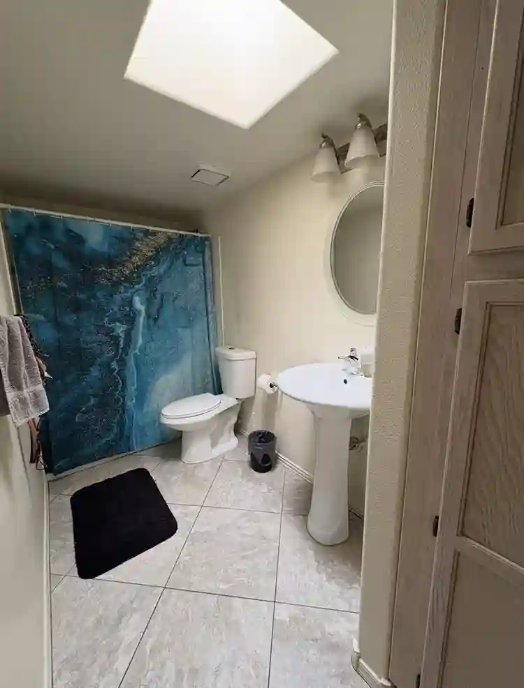 Month to month room in Tempe