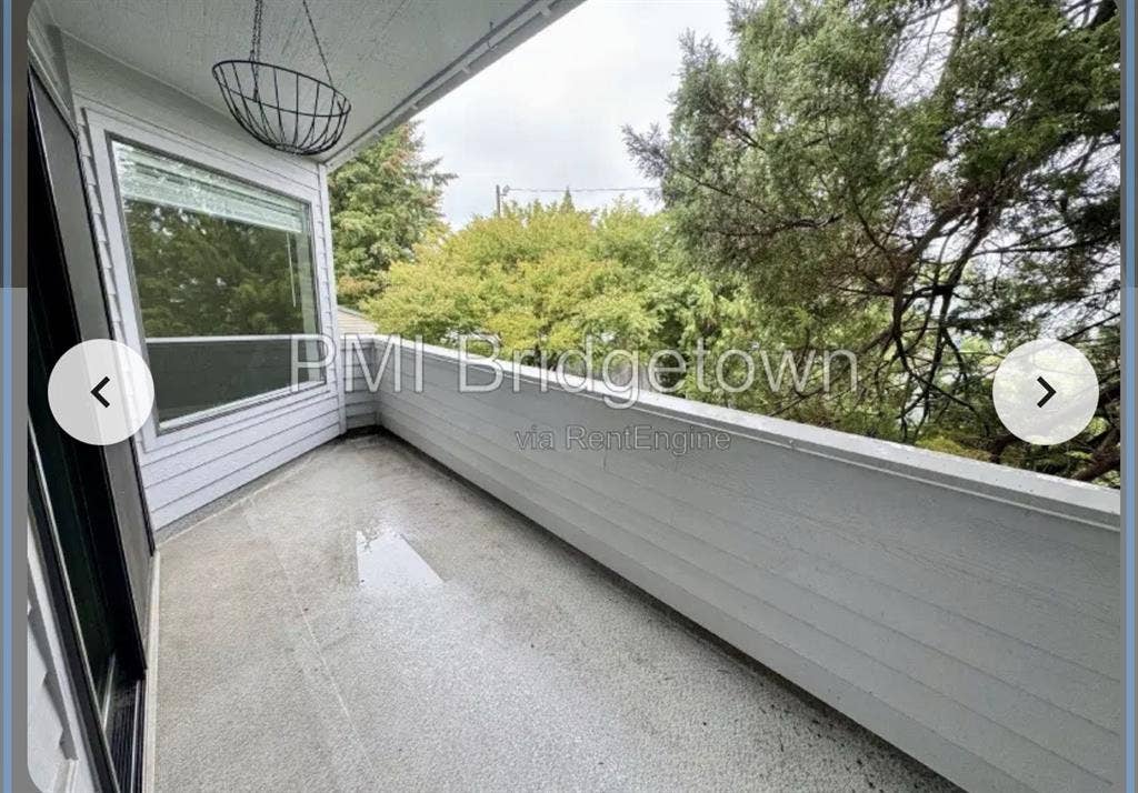 2B 2BA Condo; dog friendly, Oct 1