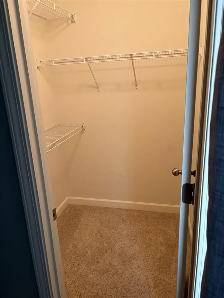 Master bedroom/Private Bath