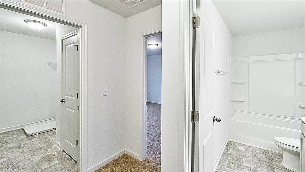 4 BR in Clayton
