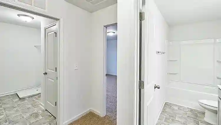 4 BR in Clayton