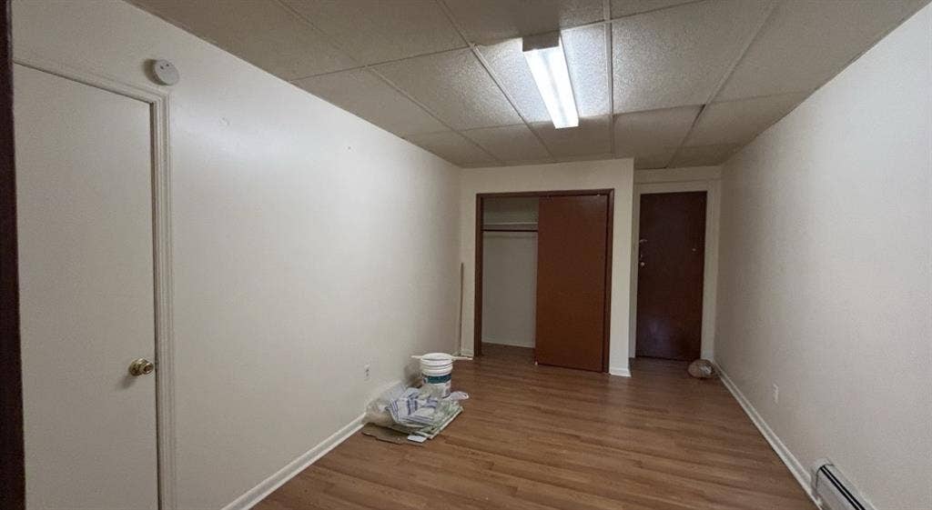 $1200 - 12 min to JSQ - WOMEN ONLY