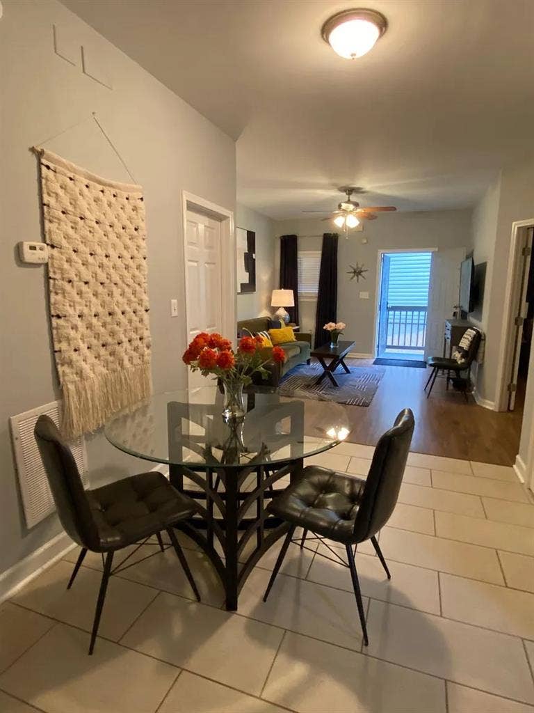 4 BR in Atlanta