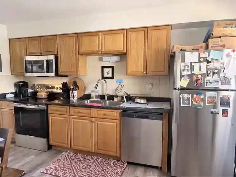 Need a roommate in Golden