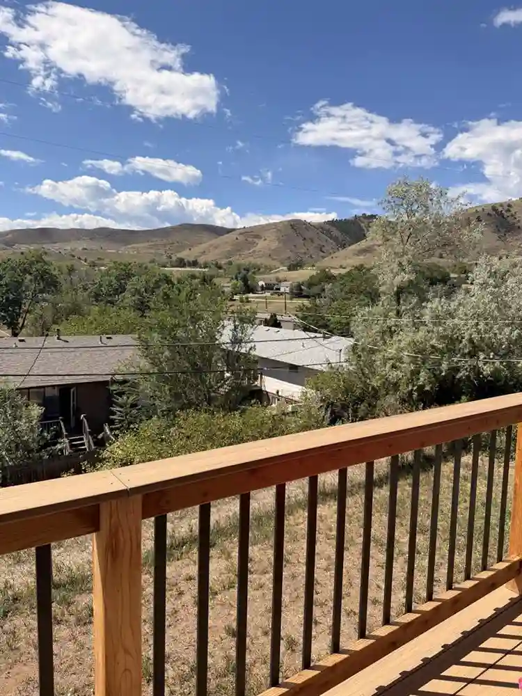 Need a roommate in Golden