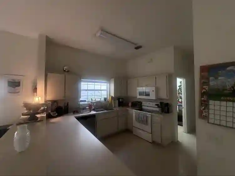 Room in house, 3 other girls.