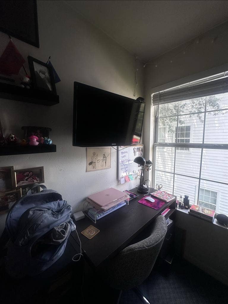 Room in house, 3 other girls.