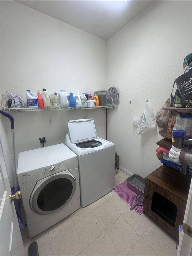 Room in house, 3 other girls.
