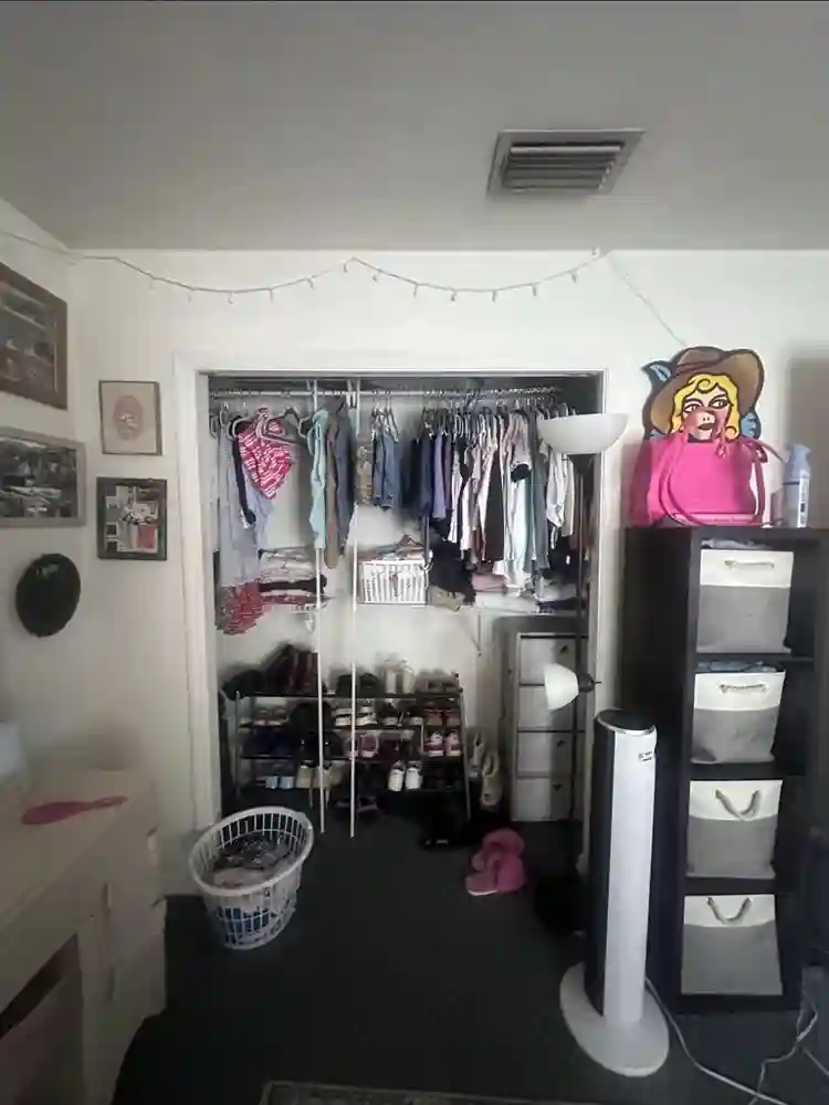 Room in house, 3 other girls.